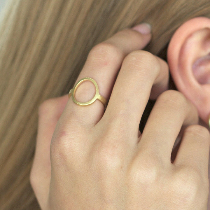 Oval Ring Gold - Garber.dk