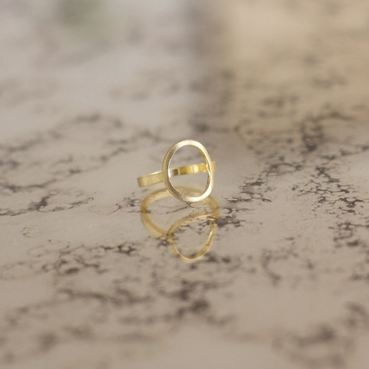 Oval Ring Gold - Garber.dk